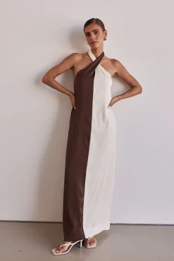 Amber Maxi Dress (Chocolate)