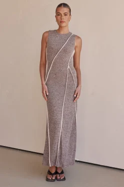 Amira Maxi Dress (Chocolate)