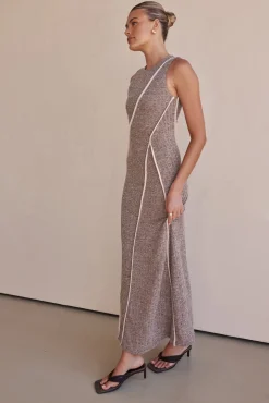 Amira Maxi Dress (Chocolate)