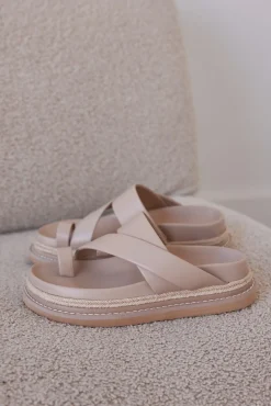 Armas Sandals (Sand)