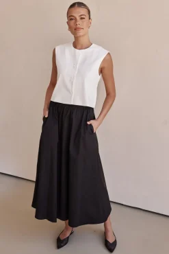 Dana Vest (White)
