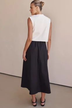 Dana Vest (White)