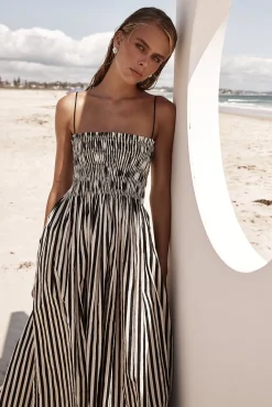 Estelle Maxi Dress (Black)
