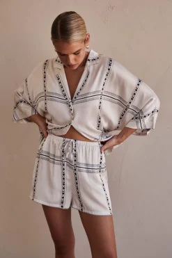 Harley Shorts (White)