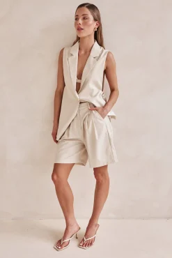 Mia Shorts (Beige)