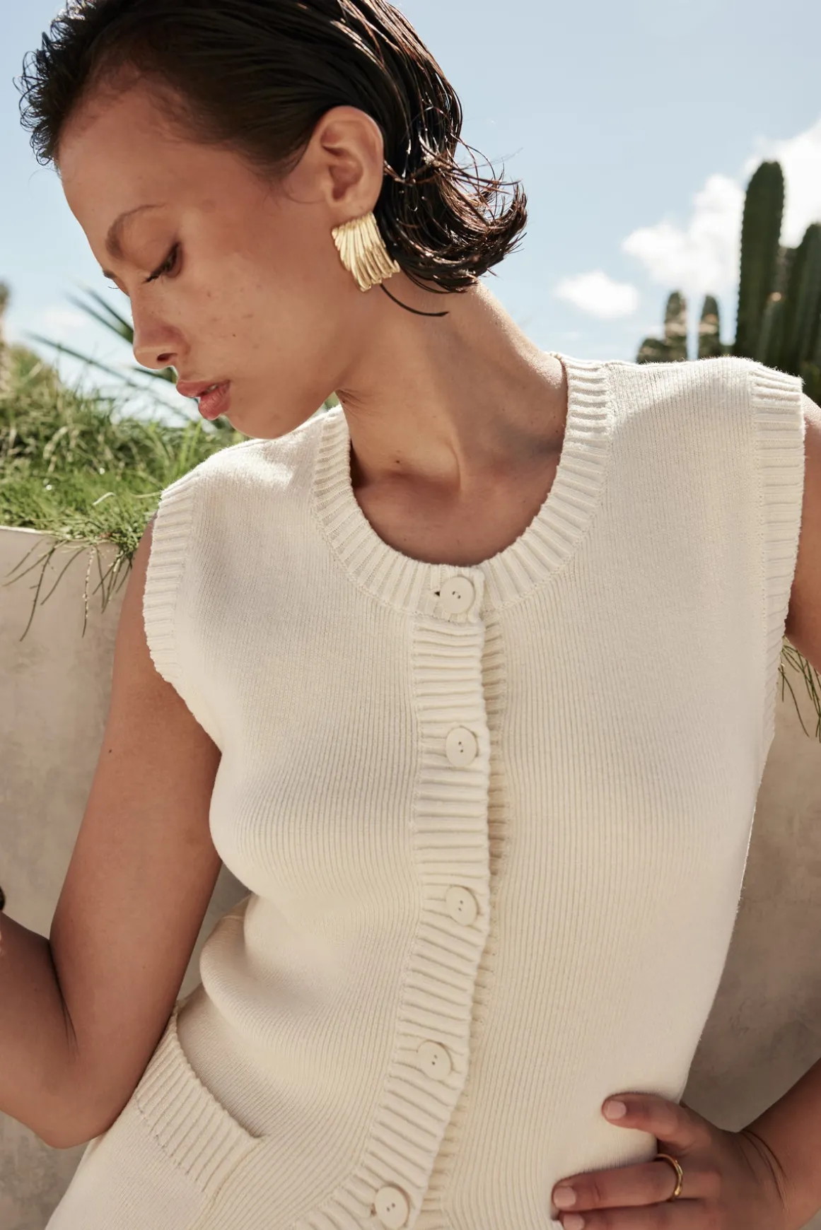 The Beverly Knit Vest (Cream)