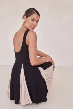 Wynn Mini Dress (Black)