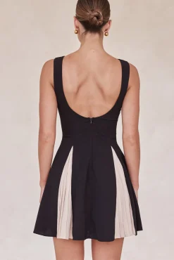 Wynn Mini Dress (Black)